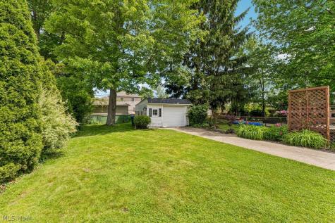 20562 Stanford Avenue Fairview Park OH 44126