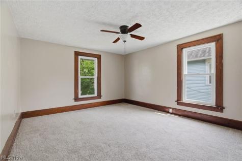2321 S Arch Avenue S Alliance OH 44601