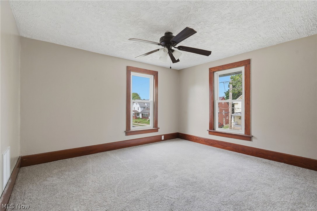 2321 S Arch Avenue S Alliance OH 44601
