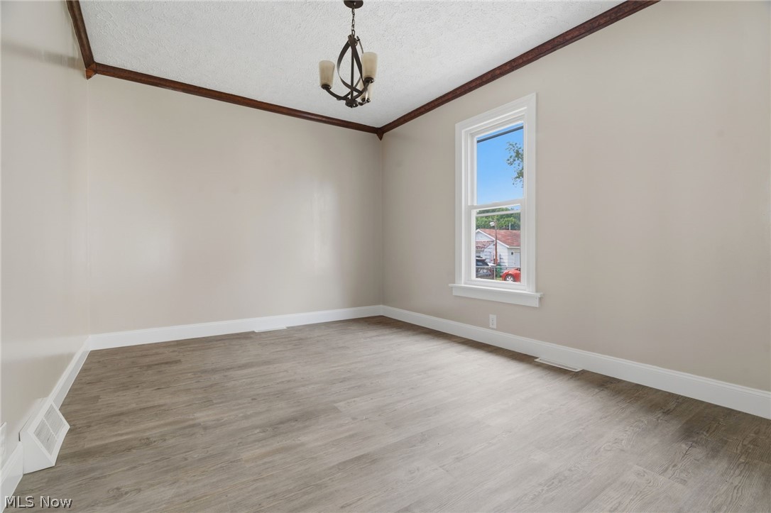 2321 S Arch Avenue S Alliance OH 44601