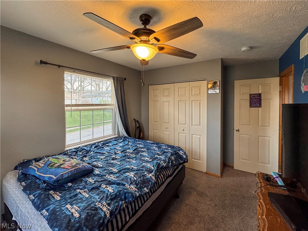 1882 Daniels Avenue Akron OH 44312