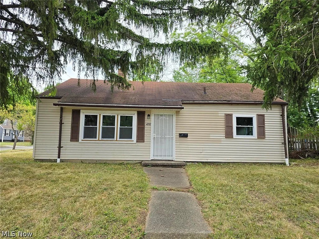 4181 E 160th Street Cleveland OH 44128