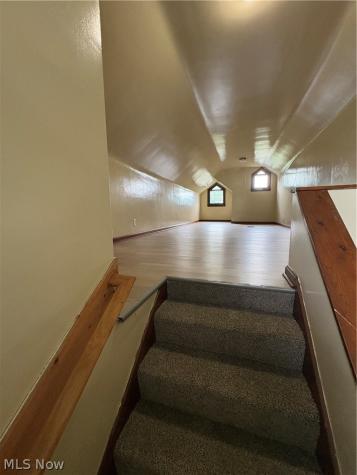 1195 Lindsay Avenue Akron OH 44306