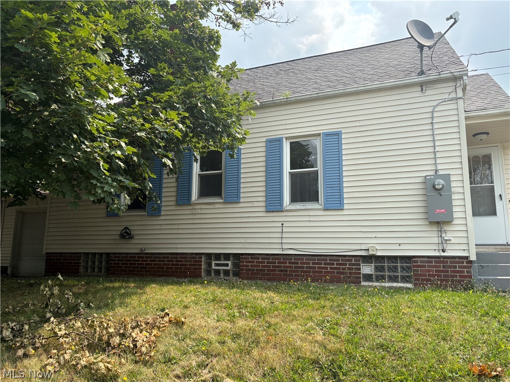 1195 Lindsay Avenue Akron OH 44306