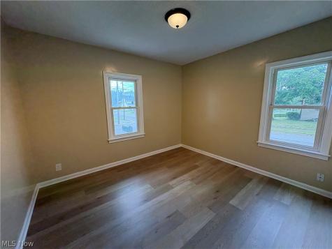1195 Lindsay Avenue Akron OH 44306