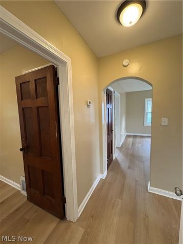 1195 Lindsay Avenue Akron OH 44306