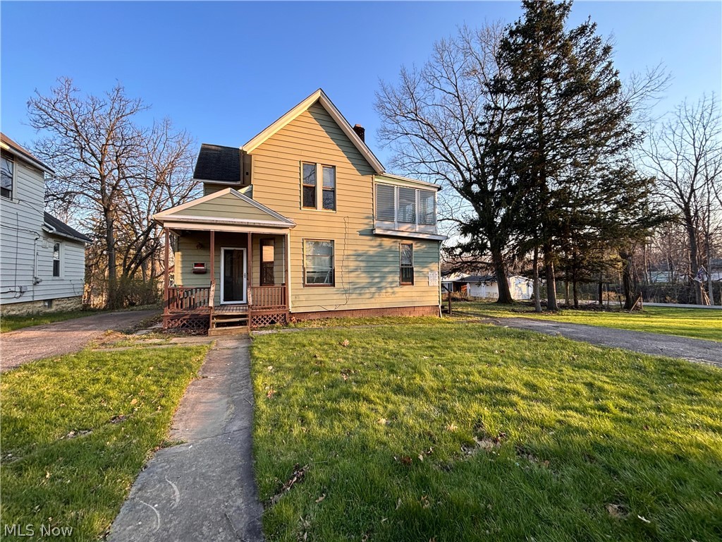 78 W Glendale Road Bedford OH 44146