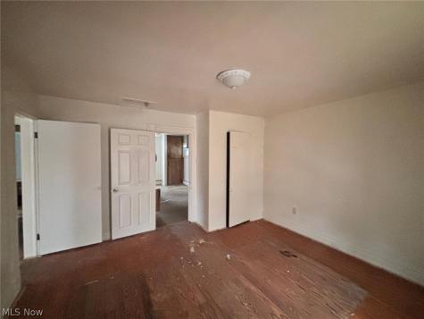 78 W Glendale Road Bedford OH 44146