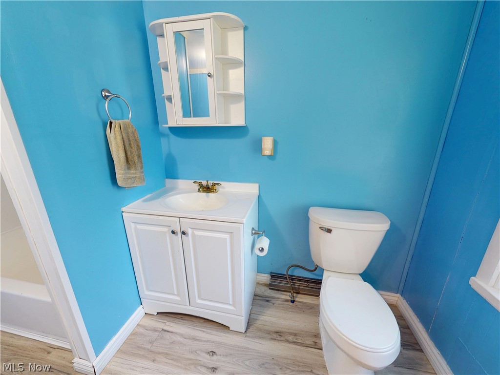 435 2nd Street SE Brewster OH 44613