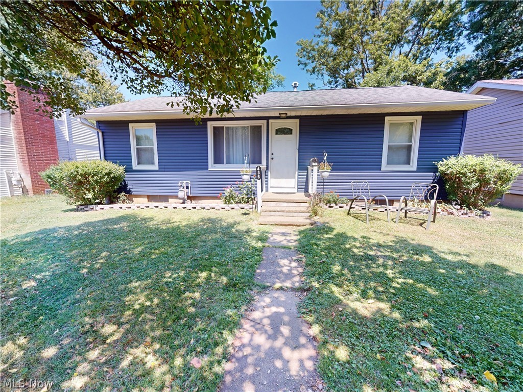 435 2nd Street SE Brewster OH 44613