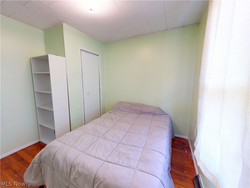 435 2nd Street SE Brewster OH 44613