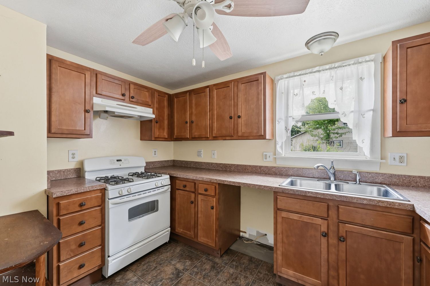 1011 Orchard Avenue Aurora OH 44202