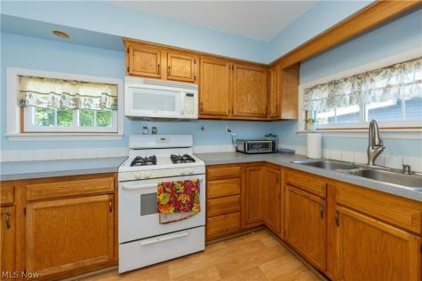 324 Montrose Avenue Akron OH 44310