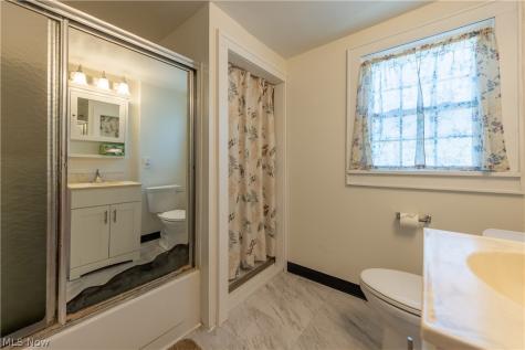 324 Montrose Avenue Akron OH 44310