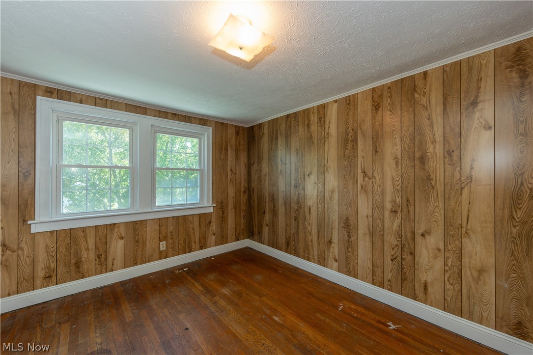 324 Montrose Avenue Akron OH 44310