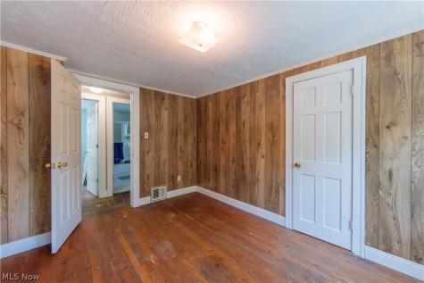 324 Montrose Avenue Akron OH 44310
