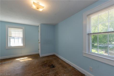 324 Montrose Avenue Akron OH 44310