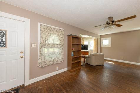 324 Montrose Avenue Akron OH 44310
