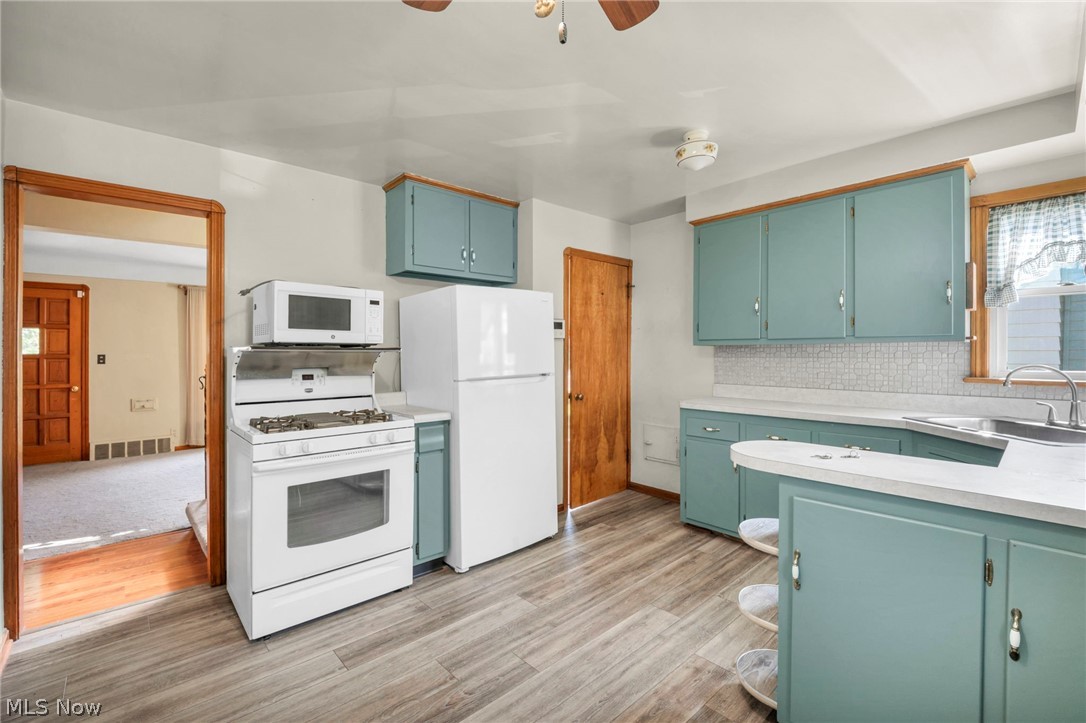 22 Natalie Road Bedford OH 44146