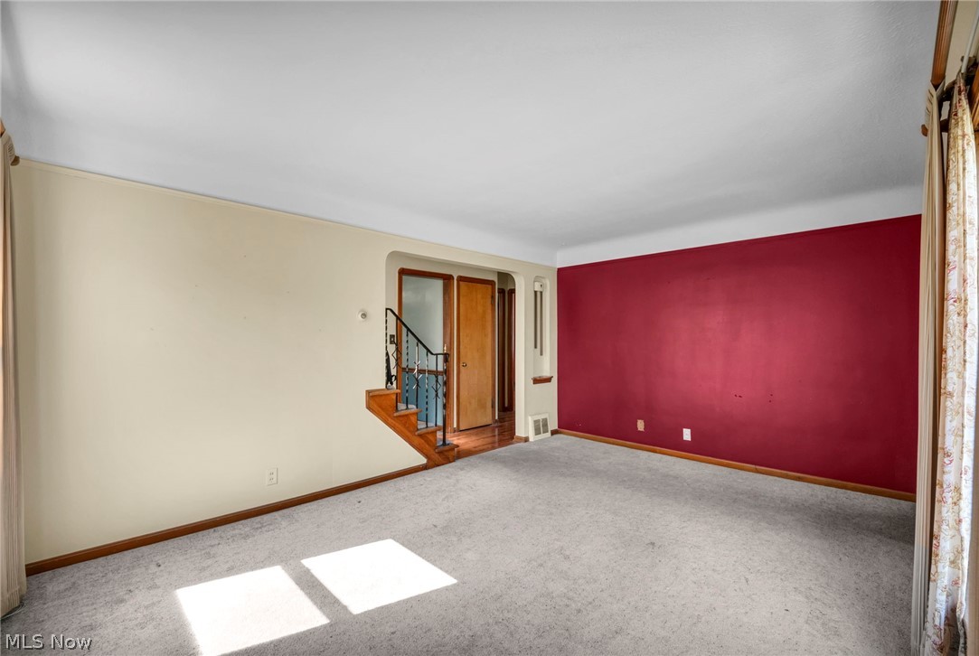 22 Natalie Road Bedford OH 44146