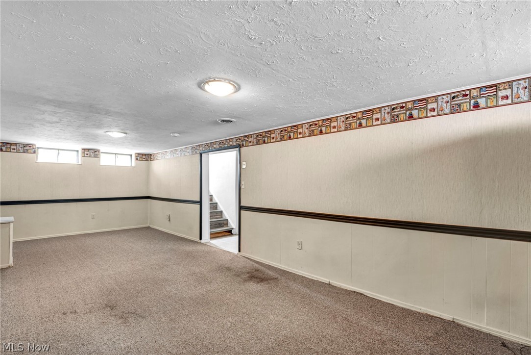 22 Natalie Road Bedford OH 44146