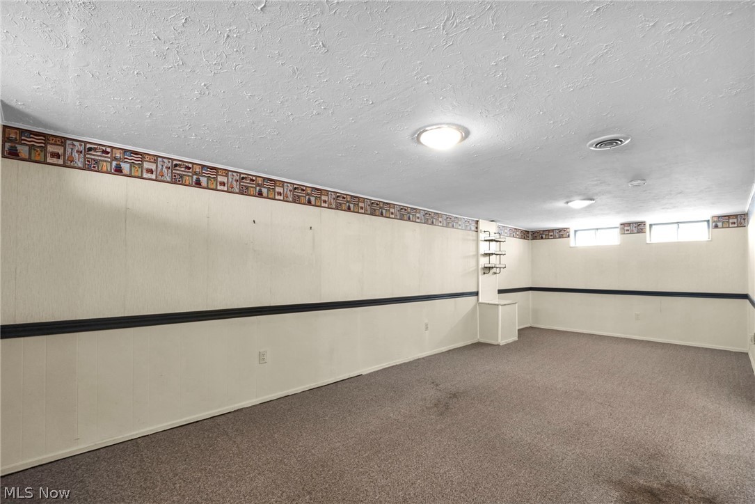 22 Natalie Road Bedford OH 44146