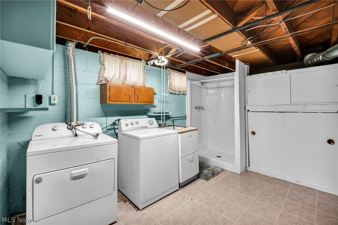 22 Natalie Road Bedford OH 44146
