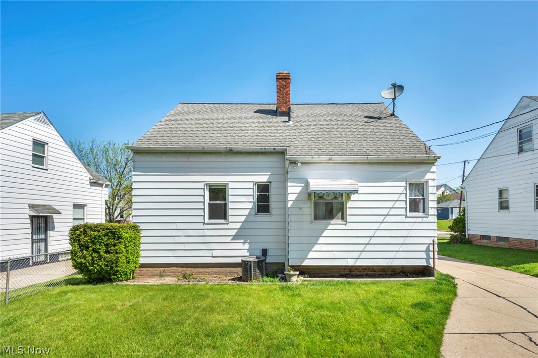 22 Natalie Road Bedford OH 44146