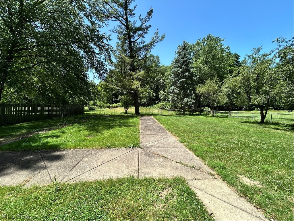 992 Lander Road Highland Heights OH 44143
