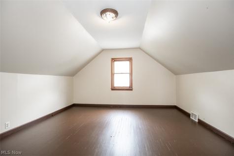 11509 Tonsing Drive Garfield Heights OH 44125