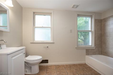 11509 Tonsing Drive Garfield Heights OH 44125