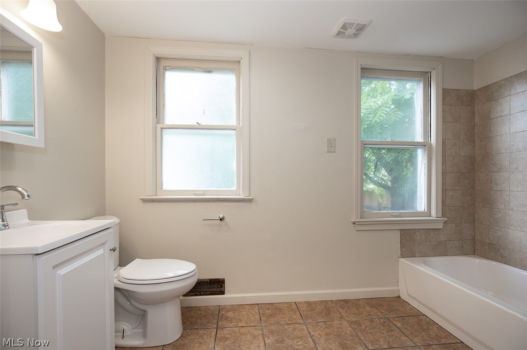 11509 Tonsing Drive Garfield Heights OH 44125