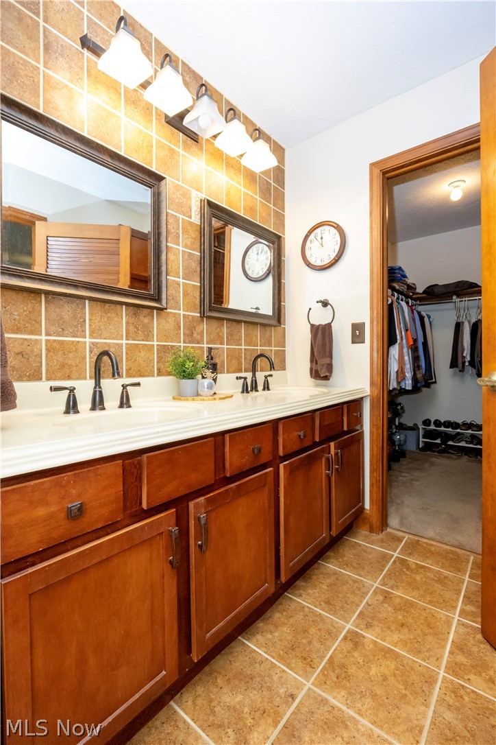 2260 Ridgewood Court Ashland OH 44805