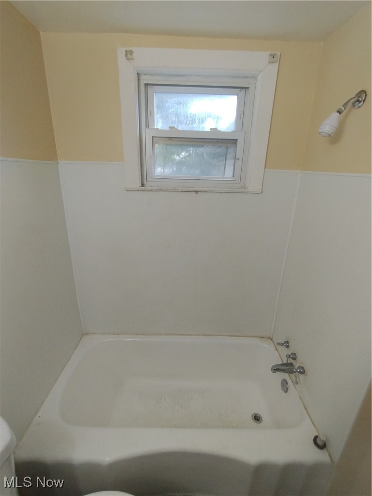 148 Millet Avenue Youngstown OH 44509