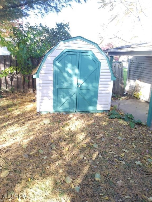 148 Millet Avenue Youngstown OH 44509