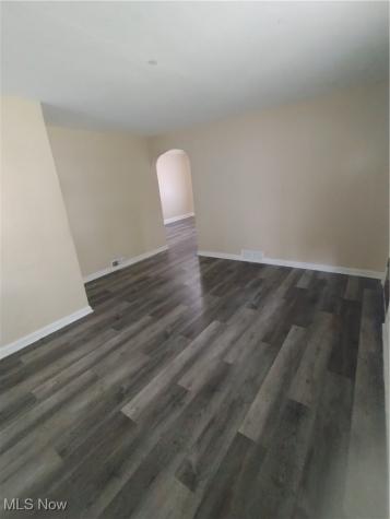 148 Millet Avenue Youngstown OH 44509