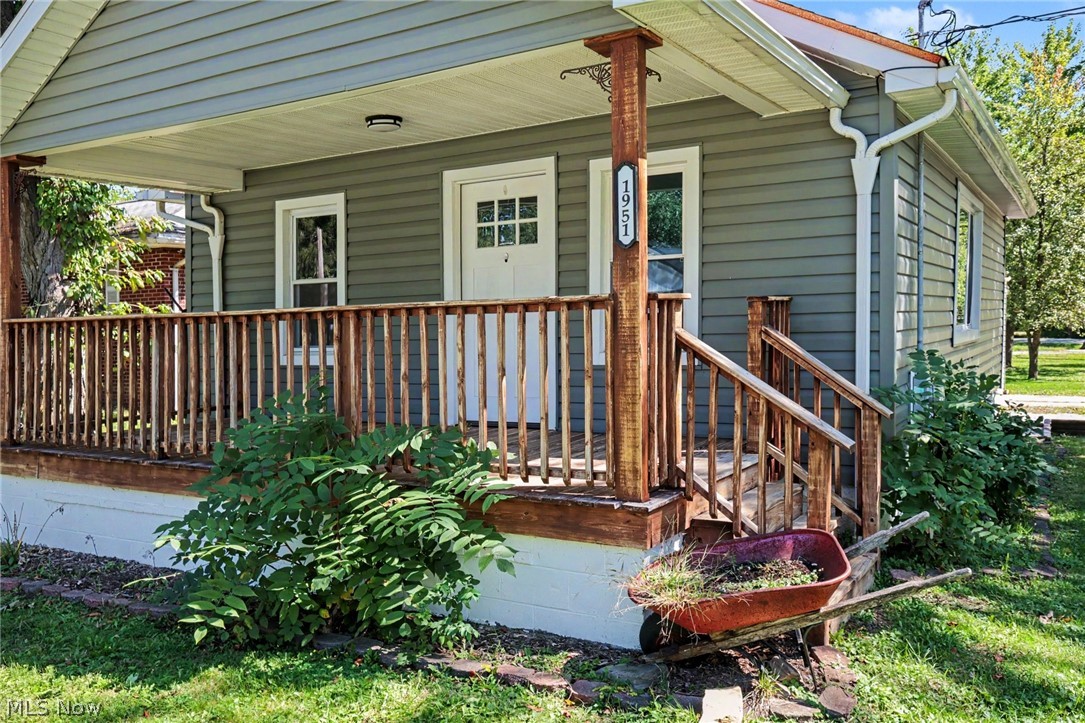 1951 Uniondale Drive Stow OH 44224