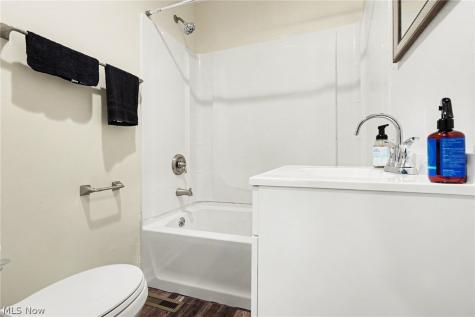 1951 Uniondale Drive Stow OH 44224