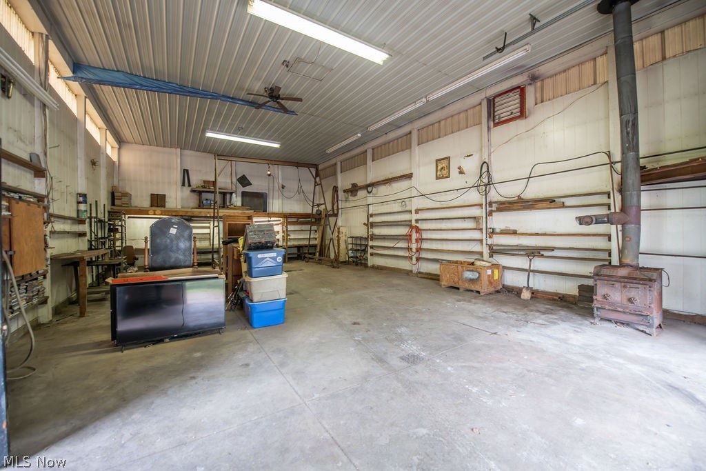 2468 Tabor Ridge Road NE New Philadelphia OH 44663