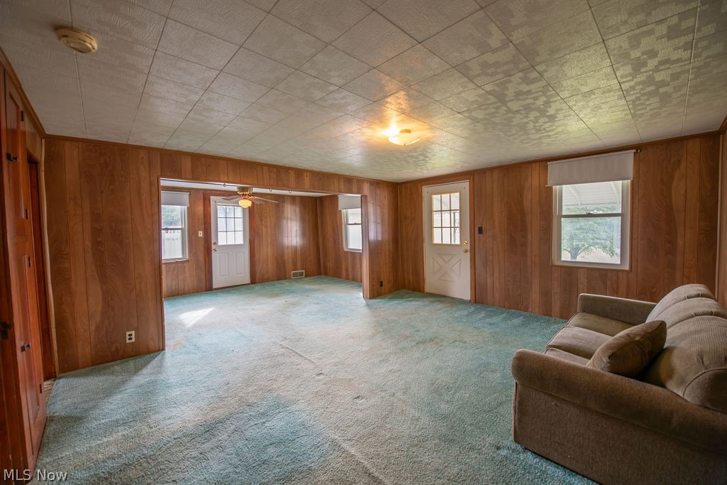 2468 Tabor Ridge Road NE New Philadelphia OH 44663