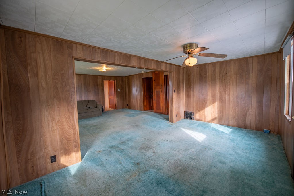 2468 Tabor Ridge Road NE New Philadelphia OH 44663