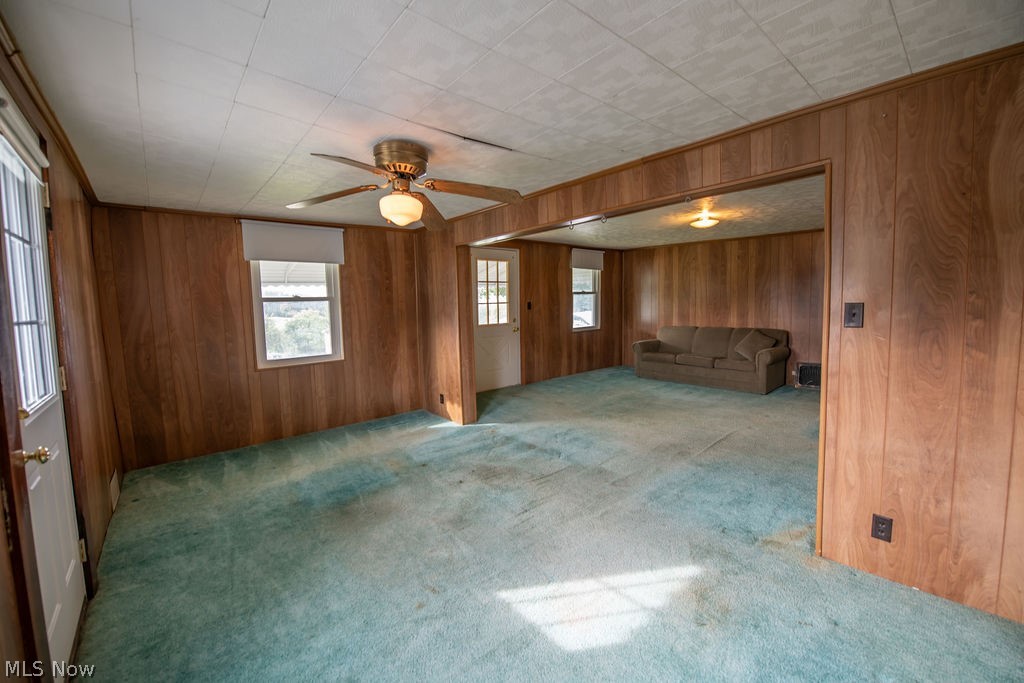 2468 Tabor Ridge Road NE New Philadelphia OH 44663