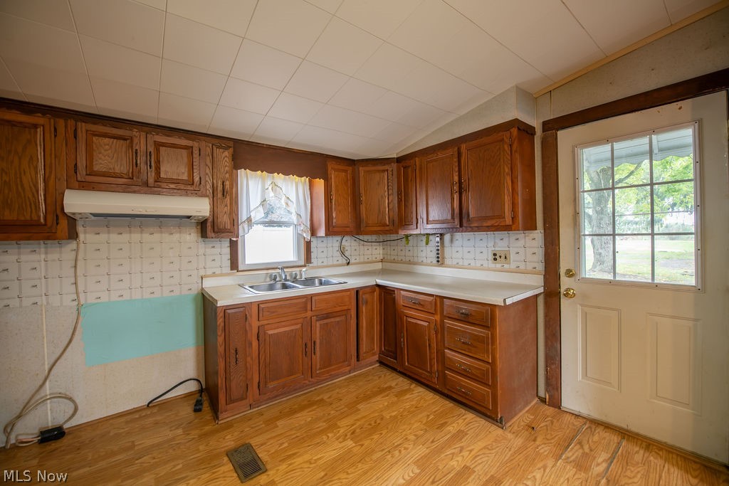 2468 Tabor Ridge Road NE New Philadelphia OH 44663