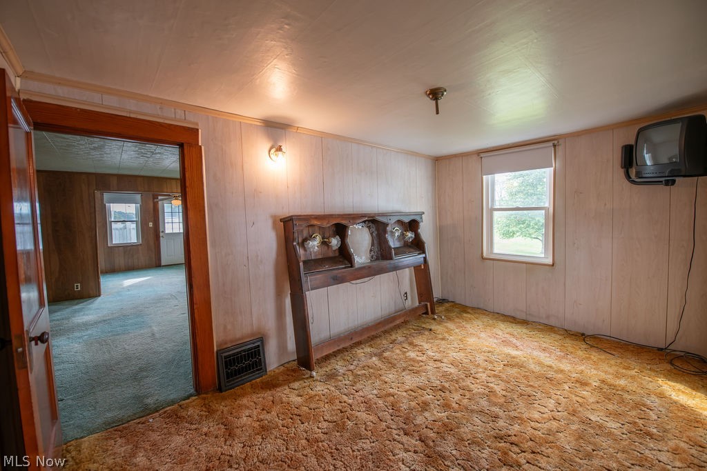 2468 Tabor Ridge Road NE New Philadelphia OH 44663