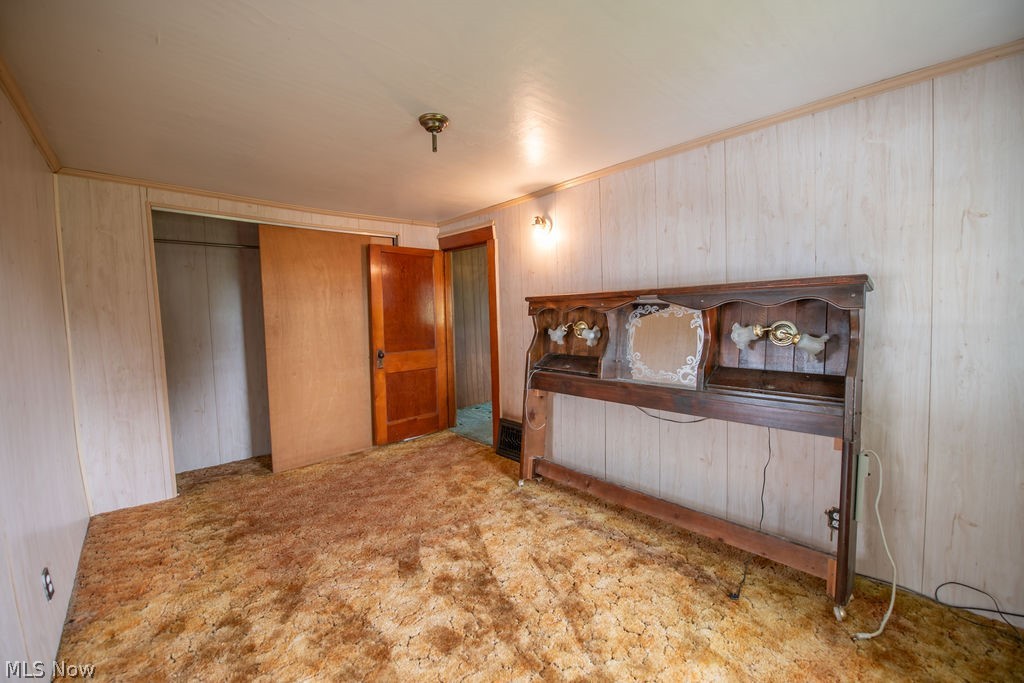 2468 Tabor Ridge Road NE New Philadelphia OH 44663