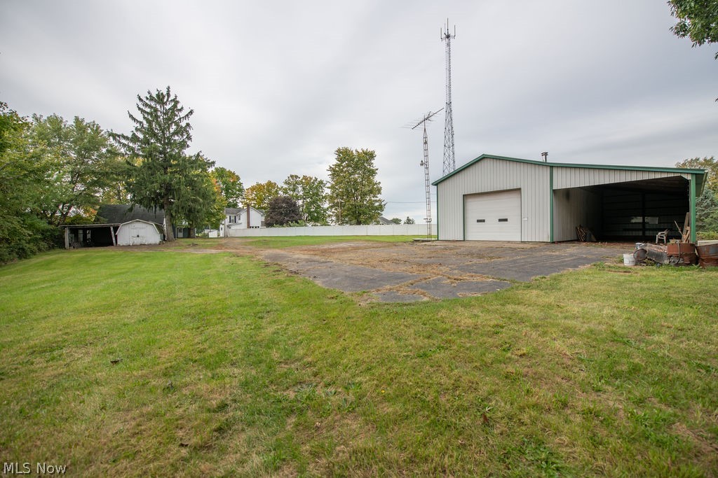 2468 Tabor Ridge Road NE New Philadelphia OH 44663