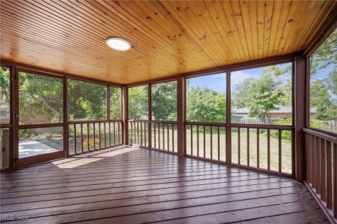 11580 Lake Avenue Cleveland OH 44102