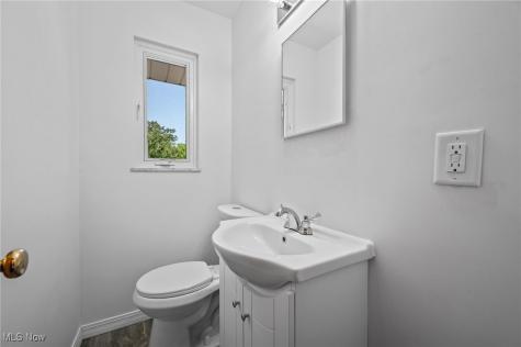 11580 Lake Avenue Cleveland OH 44102