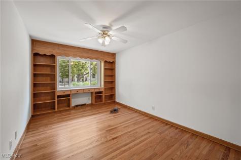 11580 Lake Avenue Cleveland OH 44102