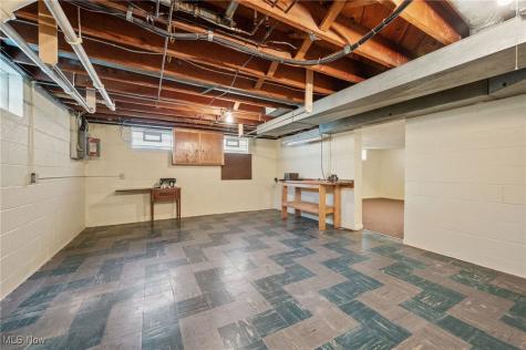 11580 Lake Avenue Cleveland OH 44102